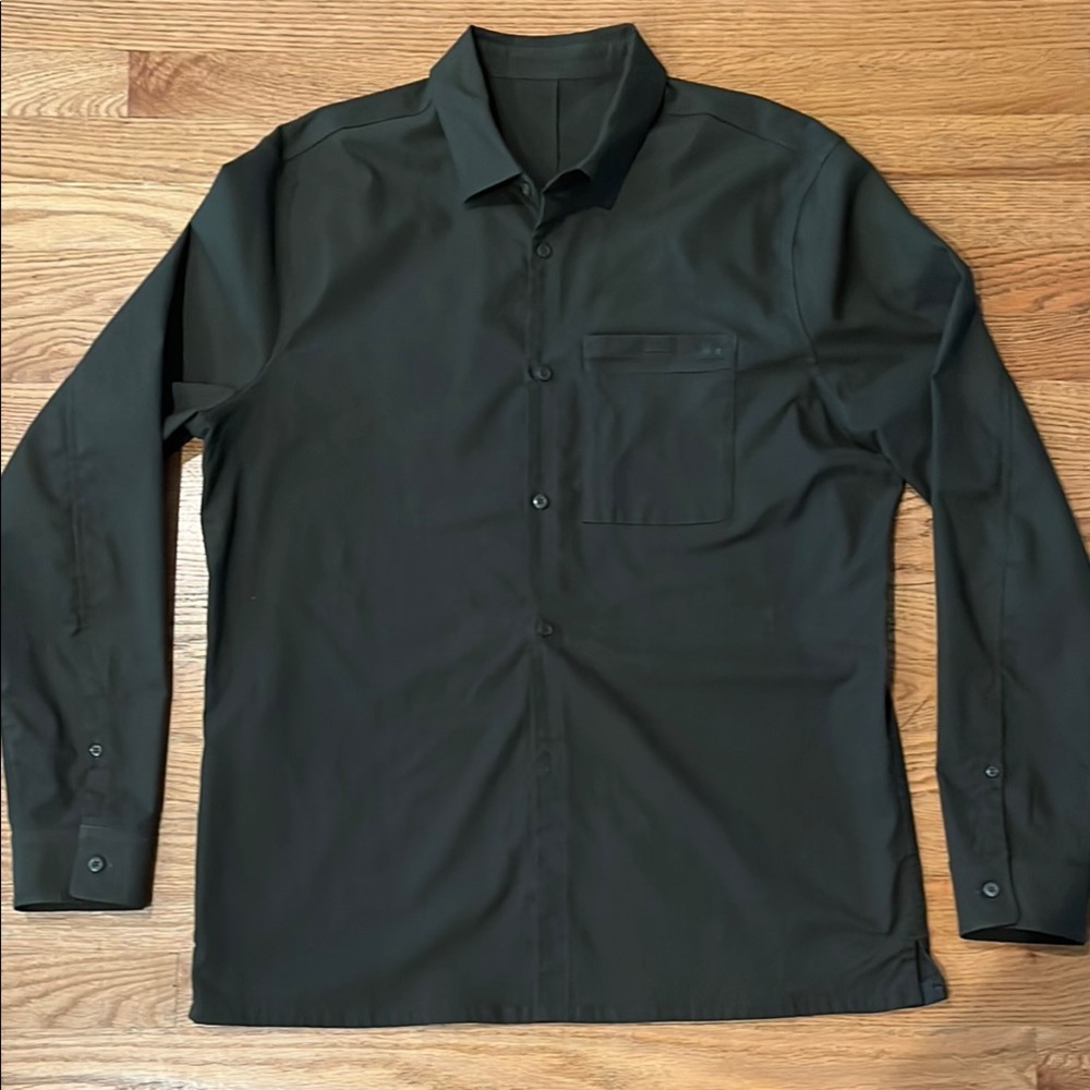 lululemon athletica Men's Casual Button Down Shirt - Dark Green
